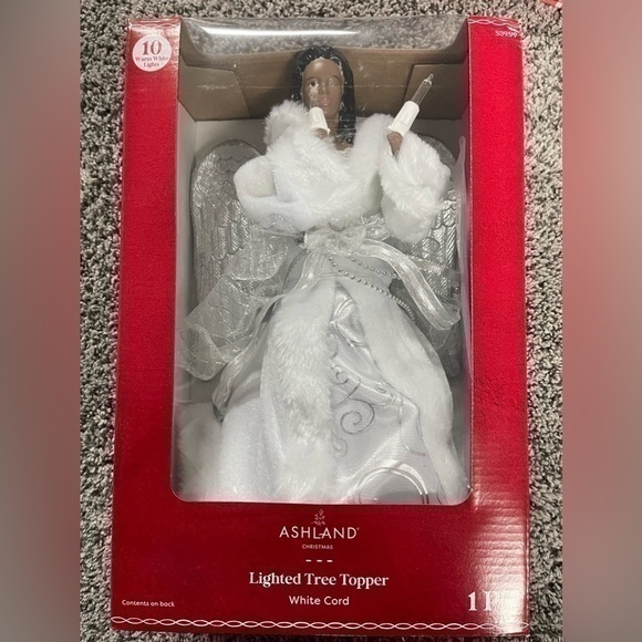 Tree Topper - Picture 1 of 1